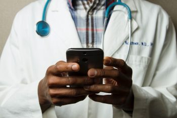uk government ai healthcare health artificial intelligence machine learning robotics nhs 350x233 1